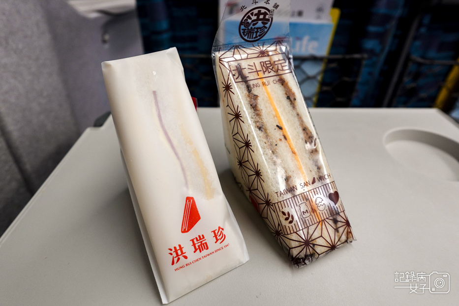 1南港洪瑞珍概念店招牌火腿三明治北港限定黑鮪魚起司.jpg