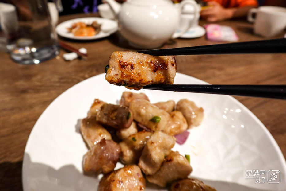 30酥炒芋心芋香鴨翠玉白菜燉軟豆腐煲湯.jpg