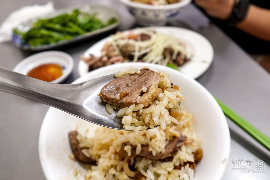 16高雄鴨肉本鴨肉珍魯肉飯鴨肉飯鴨肉冬粉鴨心鴨肝鴨胗下水湯.jpg