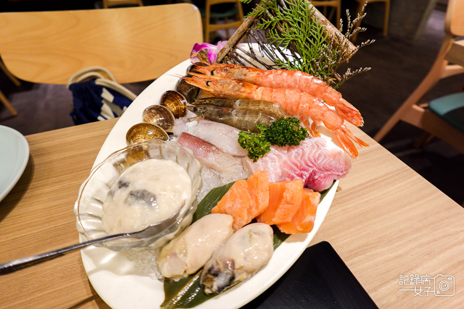 39汆食作伙鍋麻辣鍋霜降牛自助吧海燕窩甜點飲品吃到飽.jpg
