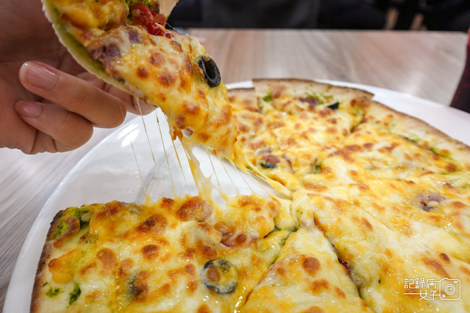 4內湖東湖美食平價義大利麵夯麵坊櫻桃鴨批薩pizza.jpg