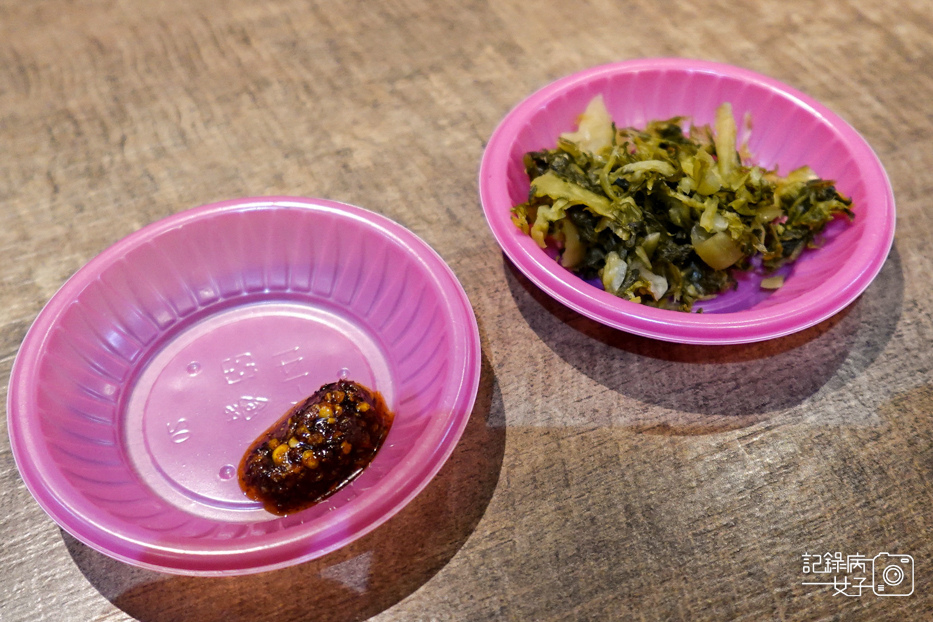 11台北內湖阿助牛肉麵阿肋牛肉麵東湖牛肚雙拼麵滷味小點.jpg
