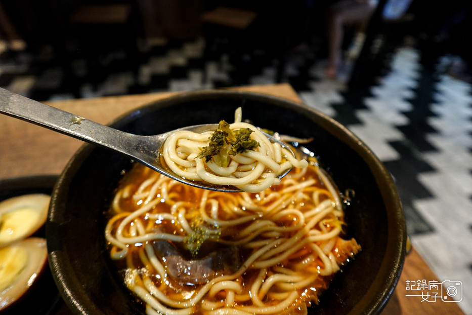 21台北內湖阿助牛肉麵阿肋牛肉麵東湖牛肚雙拼麵滷味小點.jpg