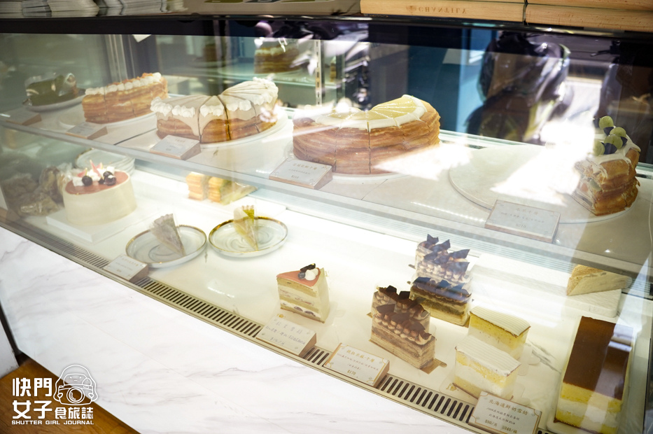 4台中香緹果子咖啡館日牌水果千層蛋糕伯爵蛋糕.jpg 4台中香緹果子咖啡館日牌水果千層蛋糕伯爵蛋糕.jpg