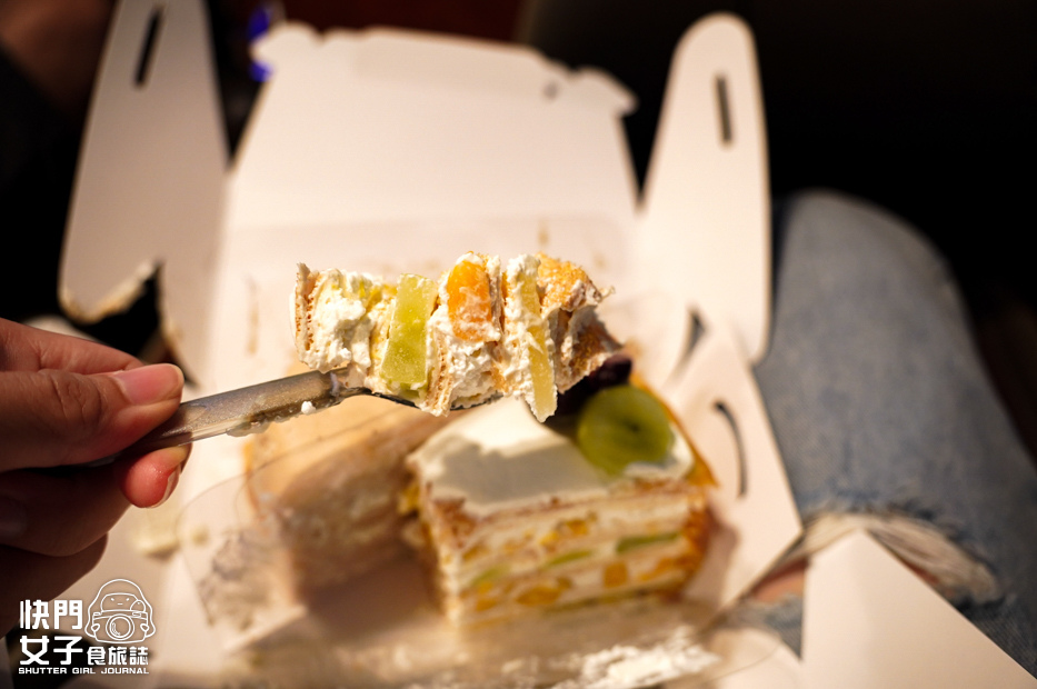 13台中香緹果子咖啡館日牌水果千層蛋糕伯爵蛋糕.jpg 13台中香緹果子咖啡館日牌水果千層蛋糕伯爵蛋糕.jpg