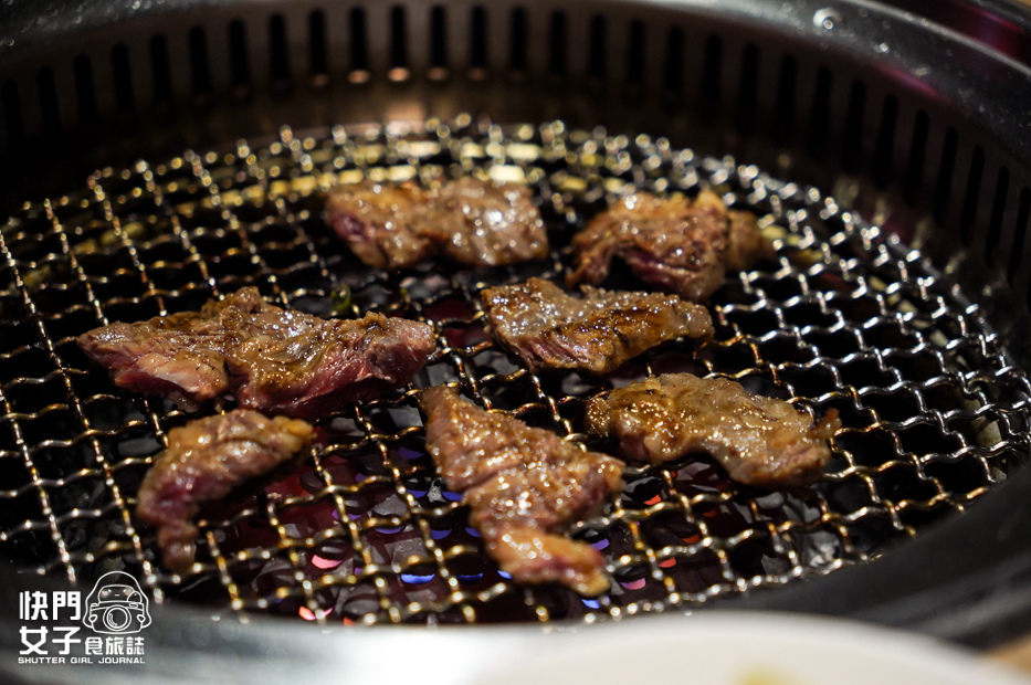 52台中澄居烤物燒肉薄切蔥鹽牛舌橫隔膜.jpg 52台中澄居烤物燒肉薄切蔥鹽牛舌橫隔膜.jpg