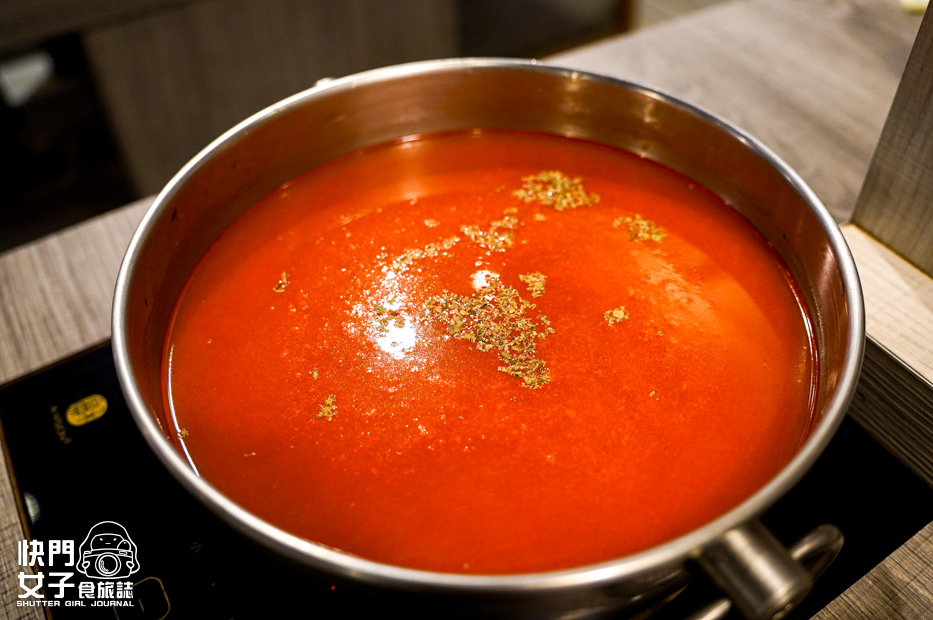 14樂釜牛奶鍋叻沙鍋海陸雙人套餐冰淇淋吃到飽.jpg 14樂釜牛奶鍋叻沙鍋海陸雙人套餐冰淇淋吃到飽.jpg