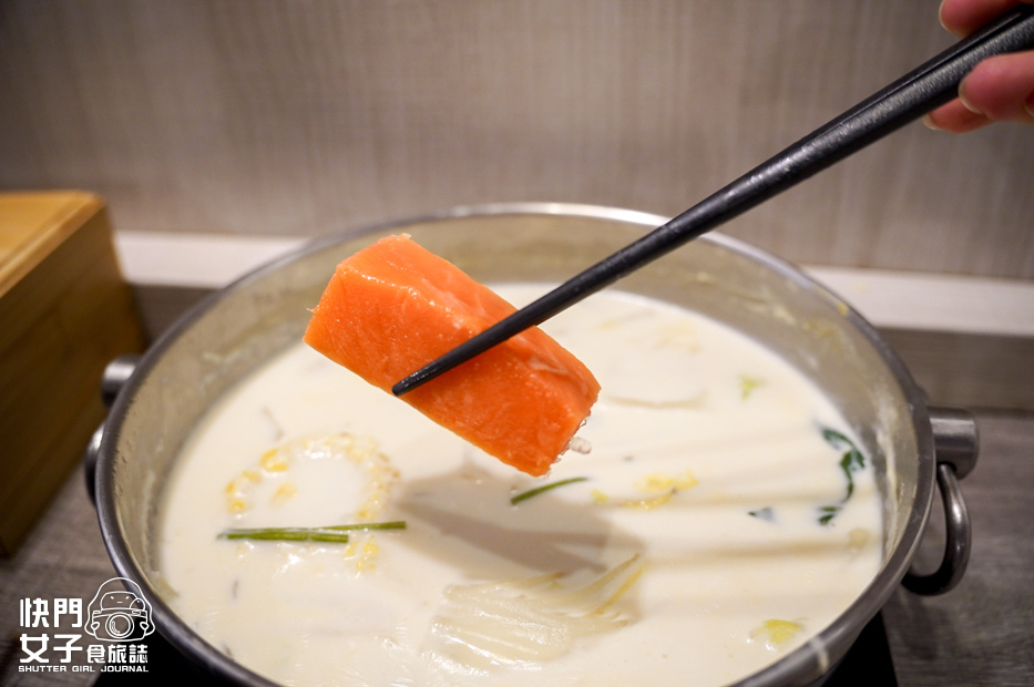 23樂釜牛奶鍋叻沙鍋海陸雙人套餐冰淇淋吃到飽.jpg 23樂釜牛奶鍋叻沙鍋海陸雙人套餐冰淇淋吃到飽.jpg