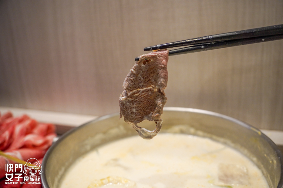 31樂釜牛奶鍋叻沙鍋海陸雙人套餐冰淇淋吃到飽.jpg 31樂釜牛奶鍋叻沙鍋海陸雙人套餐冰淇淋吃到飽.jpg