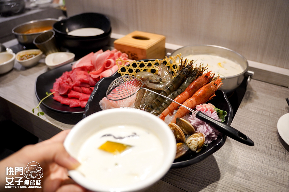 36樂釜牛奶鍋叻沙鍋海陸雙人套餐冰淇淋吃到飽.jpg 36樂釜牛奶鍋叻沙鍋海陸雙人套餐冰淇淋吃到飽.jpg