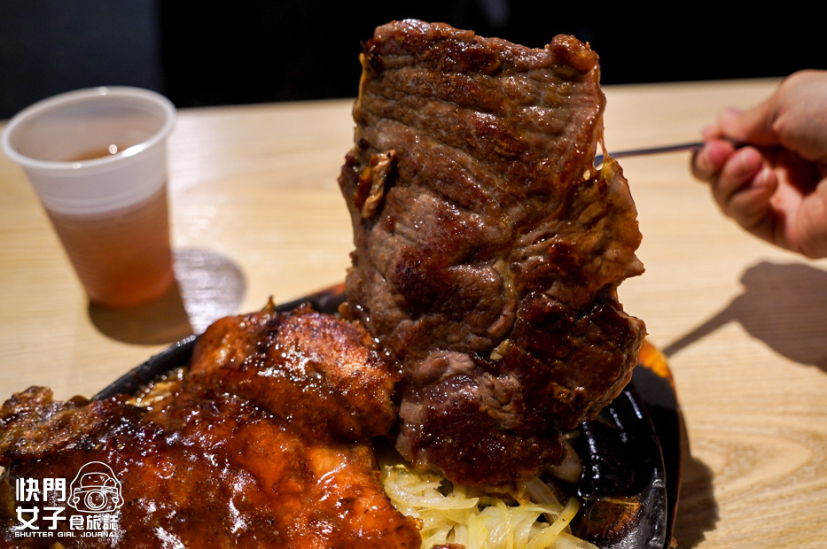 18士林夜市美食五豬牛排鐵板麵雙拼牛雞酥皮濃湯冰淇淋任選.jpg 18士林夜市美食五豬牛排鐵板麵雙拼牛雞酥皮濃湯冰淇淋任選.jpg