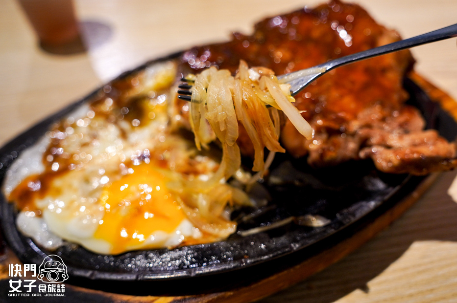 20士林夜市美食五豬牛排鐵板麵雙拼牛雞酥皮濃湯冰淇淋任選.jpg 20士林夜市美食五豬牛排鐵板麵雙拼牛雞酥皮濃湯冰淇淋任選.jpg