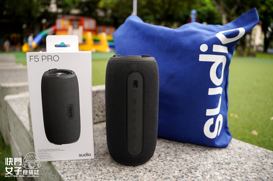 5 Sony Sudio F5 Pro 藍芽音響開箱低音喇叭極簡風.jpg 5 Sony Sudio F5 Pro 藍芽音響開箱低音喇叭極簡風.jpg