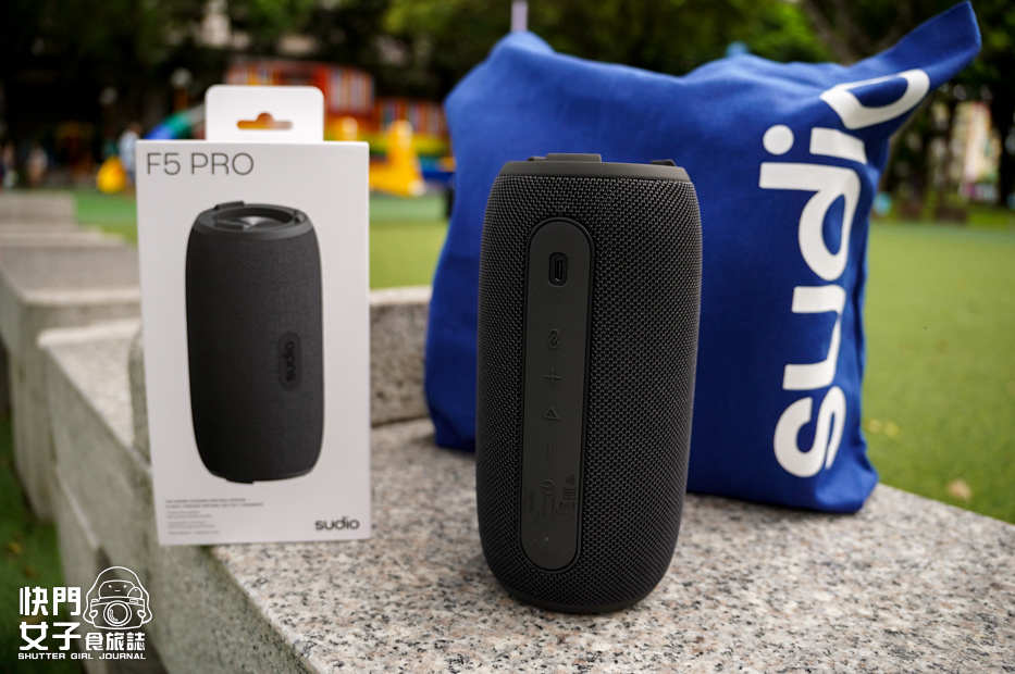 6 Sony Sudio F5 Pro 藍芽音響開箱低音喇叭極簡風.jpg 6 Sony Sudio F5 Pro 藍芽音響開箱低音喇叭極簡風.jpg