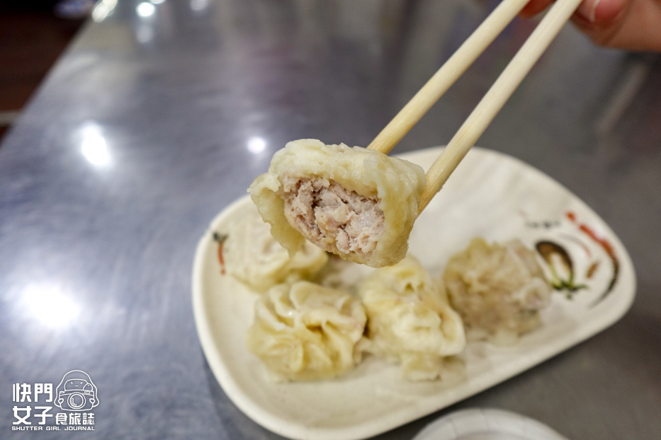 17延三夜市美食保記小籠包創始店手工小籠湯包酸辣湯.jpg 17延三夜市美食保記小籠包創始店手工小籠湯包酸辣湯.jpg