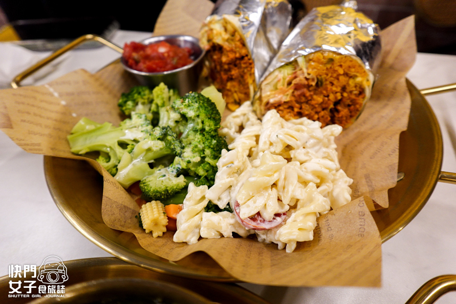 41師大商圈美食Salt %26; Spice印度阿拉伯墨西哥異國料理咖哩捲餅口袋餅.jpg 41師大商圈美食Salt %26; Spice印度阿拉伯墨西哥異國料理咖哩捲餅口袋餅.jpg