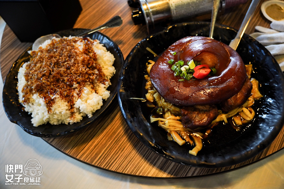 20台中美食東山棧米其林必比登甕缸雞雞油拌飯滷蹄膀.jpg 20台中美食東山棧米其林必比登甕缸雞雞油拌飯滷蹄膀.jpg