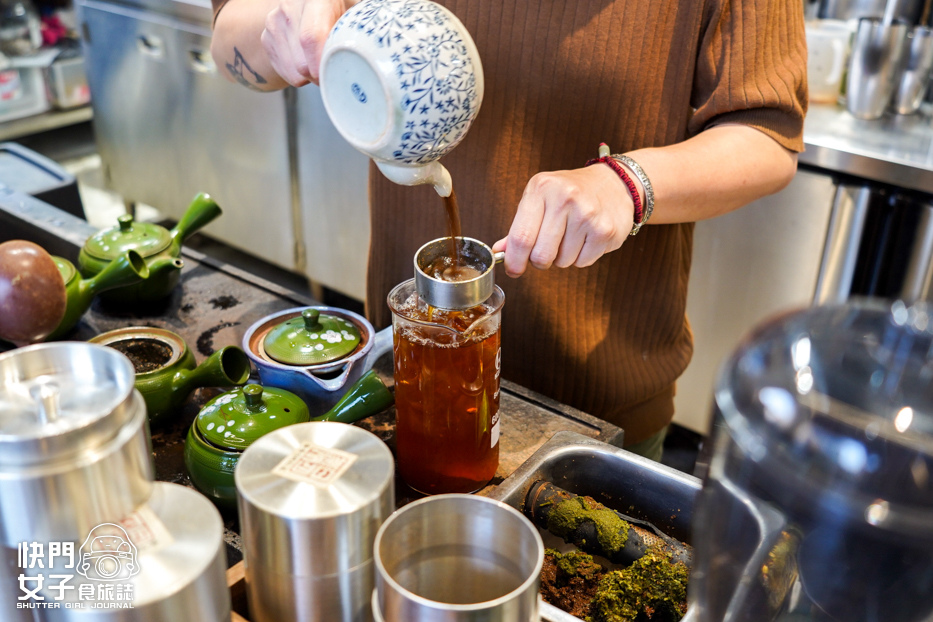 36南投日月潭伊達邵美食九蛙燒雞蛋糕日月茶行開更號台茶十八阿薩姆.jpg 36南投日月潭伊達邵美食九蛙燒雞蛋糕日月茶行開更號台茶十八阿薩姆.jpg