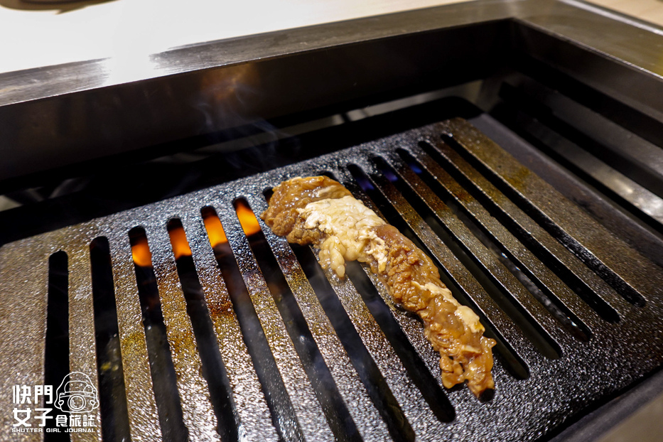 23燒肉政宗 YAKINIKU MASAMUNE路易奇豬五花牛舌.jpg 23燒肉政宗 YAKINIKU MASAMUNE路易奇豬五花牛舌.jpg