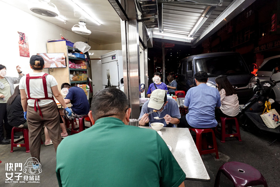 6大同美食宵夜延三夜市旗魚新竹米粉湯紅燒肉肝𦟪小菜.jpg 6大同美食宵夜延三夜市旗魚新竹米粉湯紅燒肉肝𦟪小菜.jpg