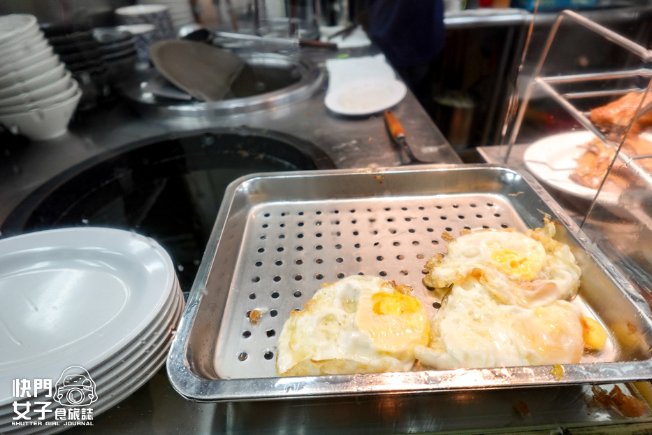 5台北大同美食延三夜市必吃金樺城鵝肉担煙燻鵝肉鵝油飯意麵.jpg 5台北大同美食延三夜市必吃金樺城鵝肉担煙燻鵝肉鵝油飯意麵.jpg