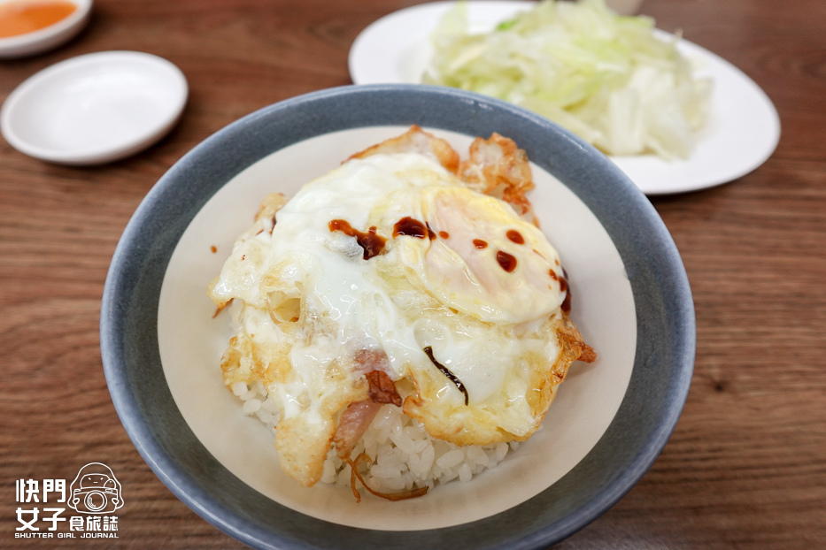 16台北大同美食延三夜市必吃金樺城鵝肉担煙燻鵝肉鵝油飯意麵.jpg 16台北大同美食延三夜市必吃金樺城鵝肉担煙燻鵝肉鵝油飯意麵.jpg