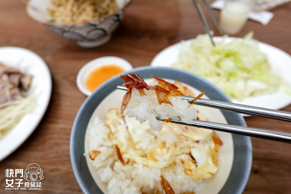 19台北大同美食延三夜市必吃金樺城鵝肉担煙燻鵝肉鵝油飯意麵.jpg 19台北大同美食延三夜市必吃金樺城鵝肉担煙燻鵝肉鵝油飯意麵.jpg