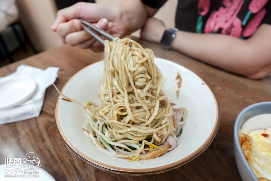 34台北大同美食延三夜市必吃金樺城鵝肉担煙燻鵝肉鵝油飯意麵.jpg 34台北大同美食延三夜市必吃金樺城鵝肉担煙燻鵝肉鵝油飯意麵.jpg