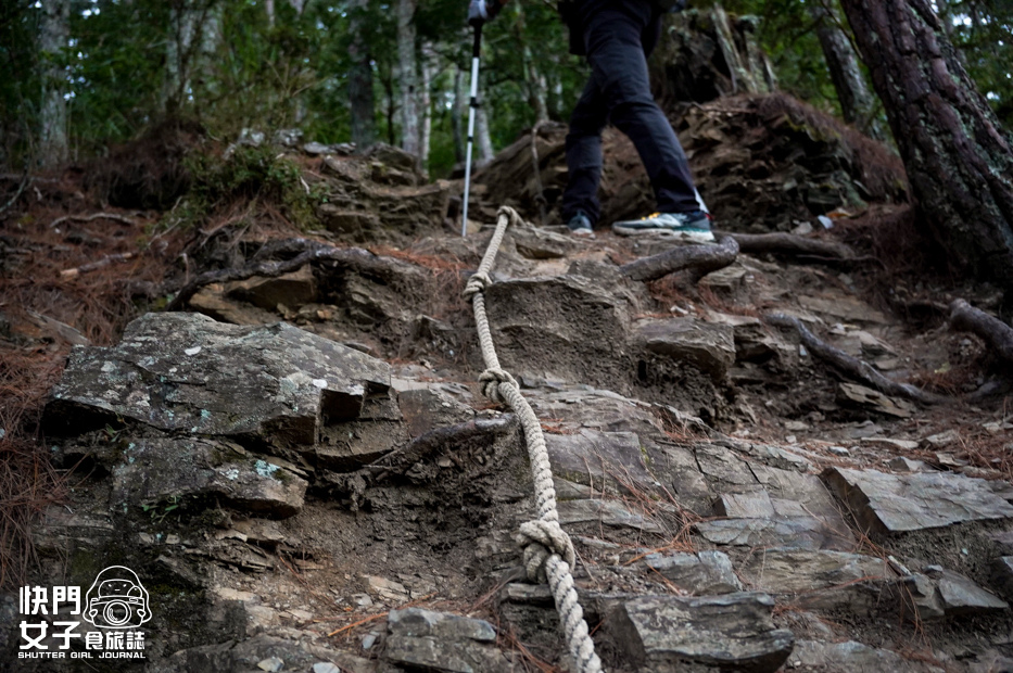 27台灣百岳志佳陽大山單攻聖品賽良久營地瓢簞山屋三角點基點.jpg 27台灣百岳志佳陽大山單攻聖品賽良久營地瓢簞山屋三角點基點.jpg