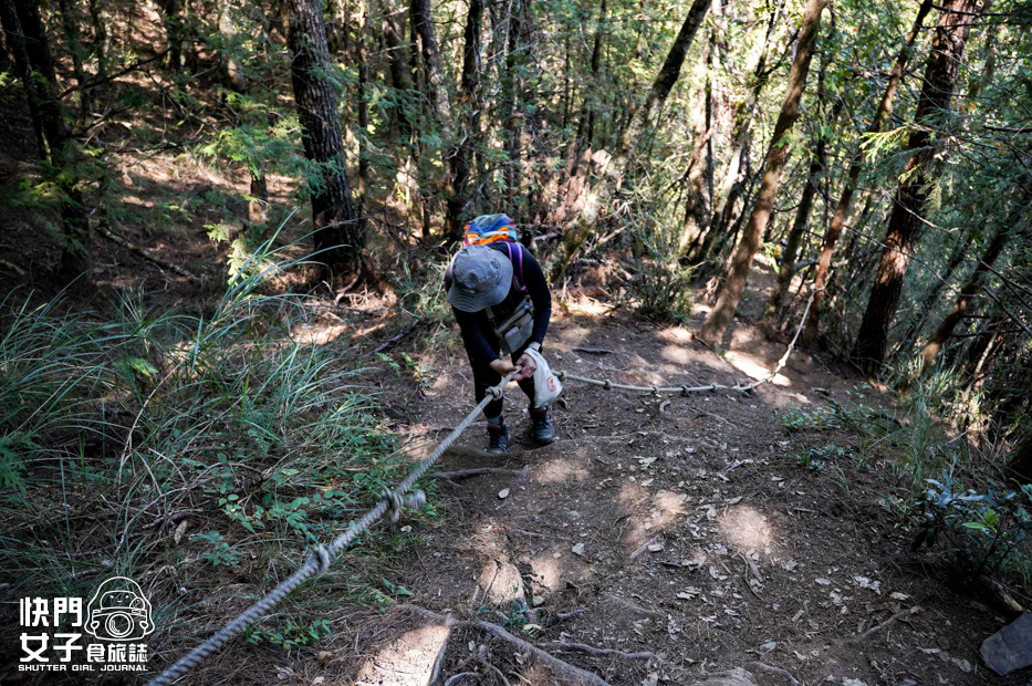 34台灣百岳志佳陽大山單攻聖品賽良久營地瓢簞山屋三角點基點.jpg 34台灣百岳志佳陽大山單攻聖品賽良久營地瓢簞山屋三角點基點.jpg