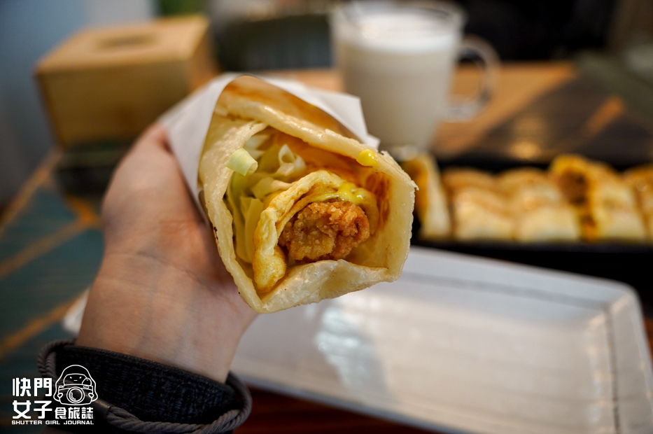 28三重早午餐食月午日阿嬤的炸豬排起司蛋餅唐揚炸雞嫩蛋墨西哥酥餅.jpg 28三重早午餐食月午日阿嬤的炸豬排起司蛋餅唐揚炸雞嫩蛋墨西哥酥餅.jpg