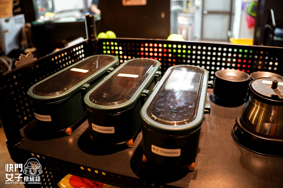 6宜蘭美食羅東冬山燒烤陶意蘋串燒小酒館招牌跑馬麵牛五花三層肉.jpg 6宜蘭美食羅東冬山燒烤陶意蘋串燒小酒館招牌跑馬麵牛五花三層肉.jpg