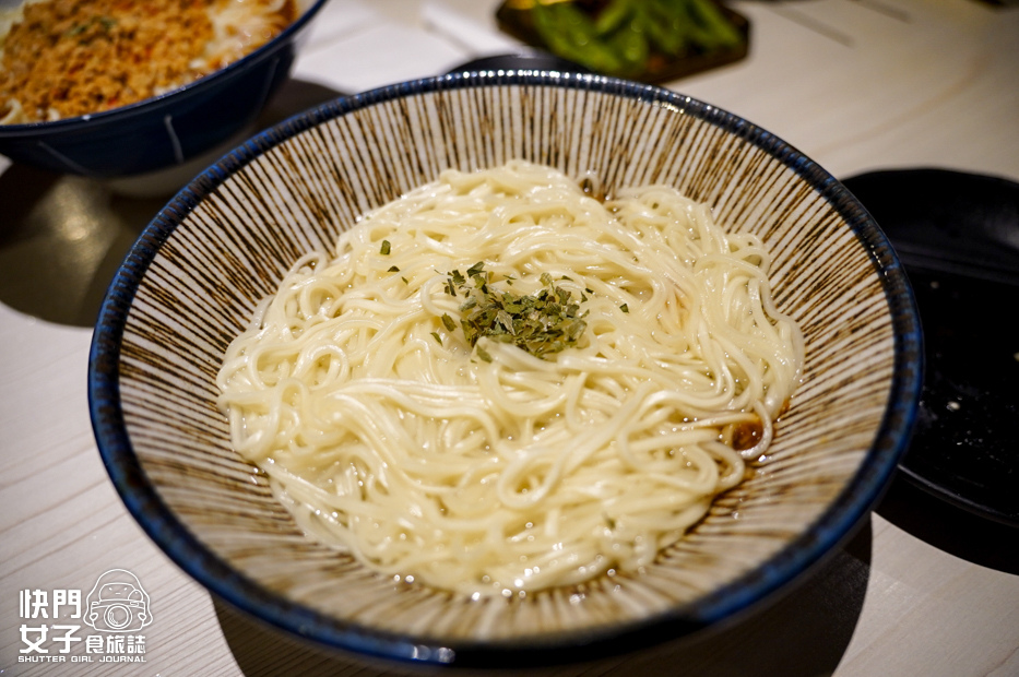 35宜蘭冬山燒烤陶意蘋串燒小酒館月見雞肉串家傳蔥油掛麵招牌跑馬麵.jpg 35宜蘭冬山燒烤陶意蘋串燒小酒館月見雞肉串家傳蔥油掛麵招牌跑馬麵.jpg
