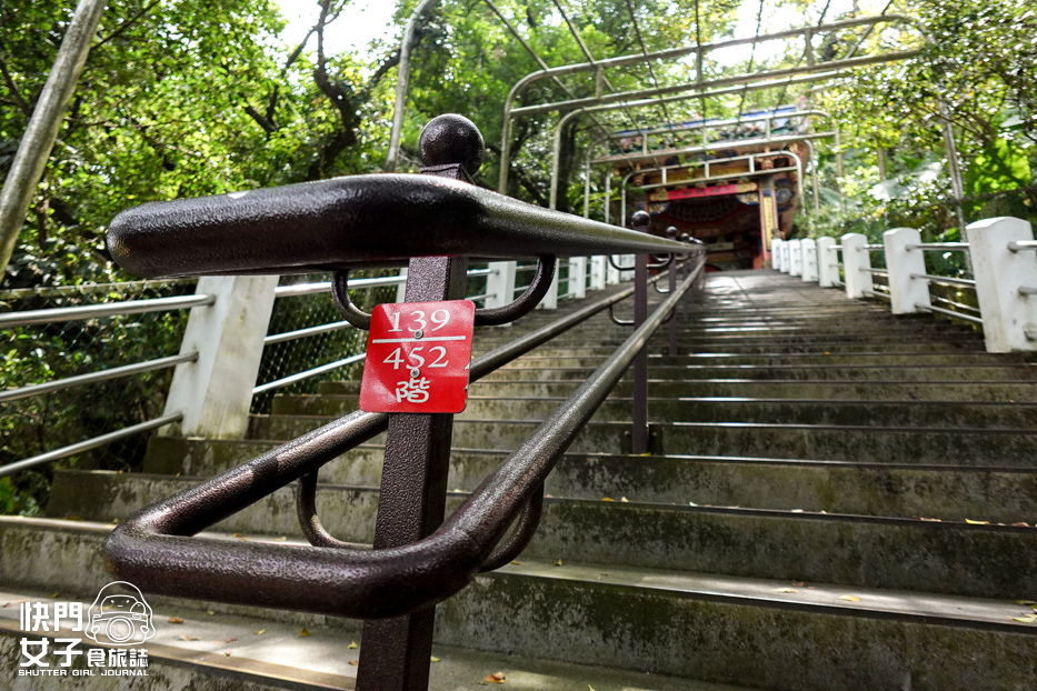 14新北小百岳南勢角山步道烘爐地南山福德宮發財金錢母財神爺.jpg 14新北小百岳南勢角山步道烘爐地南山福德宮發財金錢母財神爺.jpg