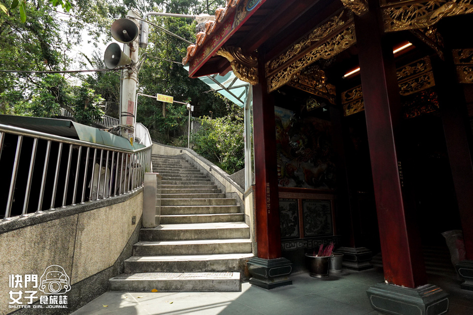 31新北小百岳南勢角山步道烘爐地南山福德宮發財金錢母財神爺.jpg 31新北小百岳南勢角山步道烘爐地南山福德宮發財金錢母財神爺.jpg