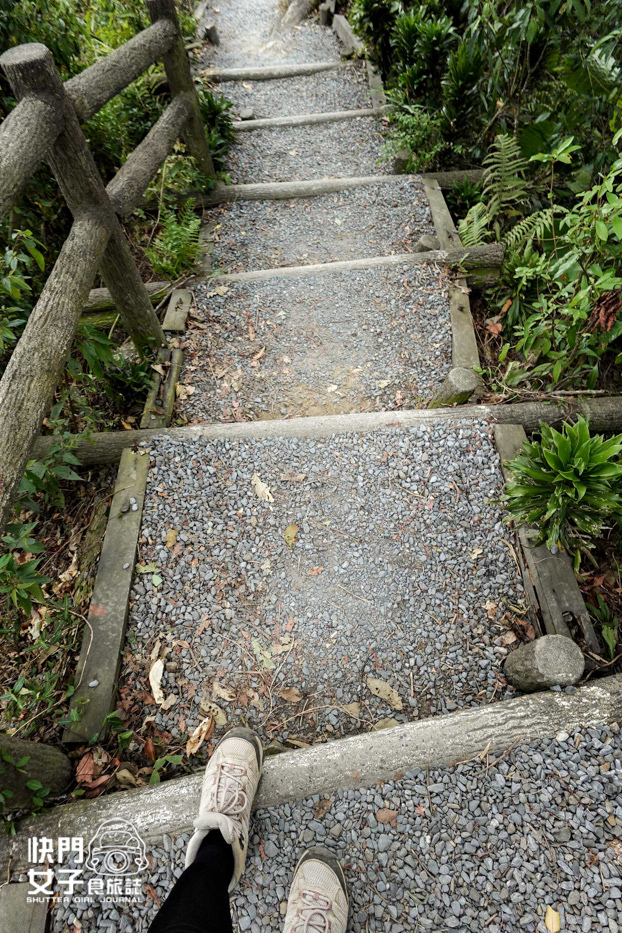 43新北小百岳南勢角山步道烘爐地南山福德宮發財金錢母財神爺.jpg 43新北小百岳南勢角山步道烘爐地南山福德宮發財金錢母財神爺.jpg