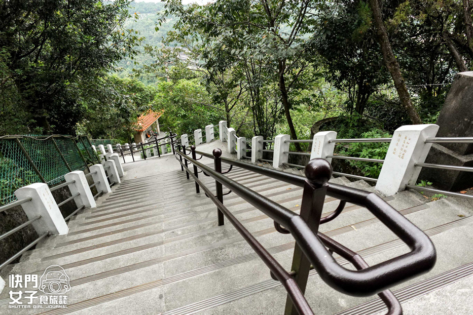 47新北小百岳南勢角山步道烘爐地南山福德宮發財金錢母財神爺.jpg 47新北小百岳南勢角山步道烘爐地南山福德宮發財金錢母財神爺.jpg