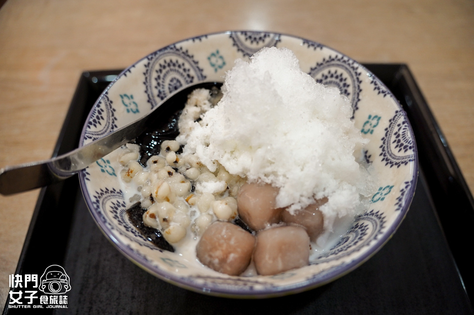 11晴光市場雙城街美食杏福冰館杏仁豆腐冰芋頭仙草豆花.jpg 11晴光市場雙城街美食杏福冰館杏仁豆腐冰芋頭仙草豆花.jpg