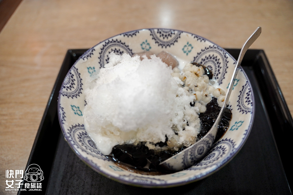 10晴光市場雙城街美食杏福冰館杏仁豆腐冰芋頭仙草豆花.jpg 10晴光市場雙城街美食杏福冰館杏仁豆腐冰芋頭仙草豆花.jpg