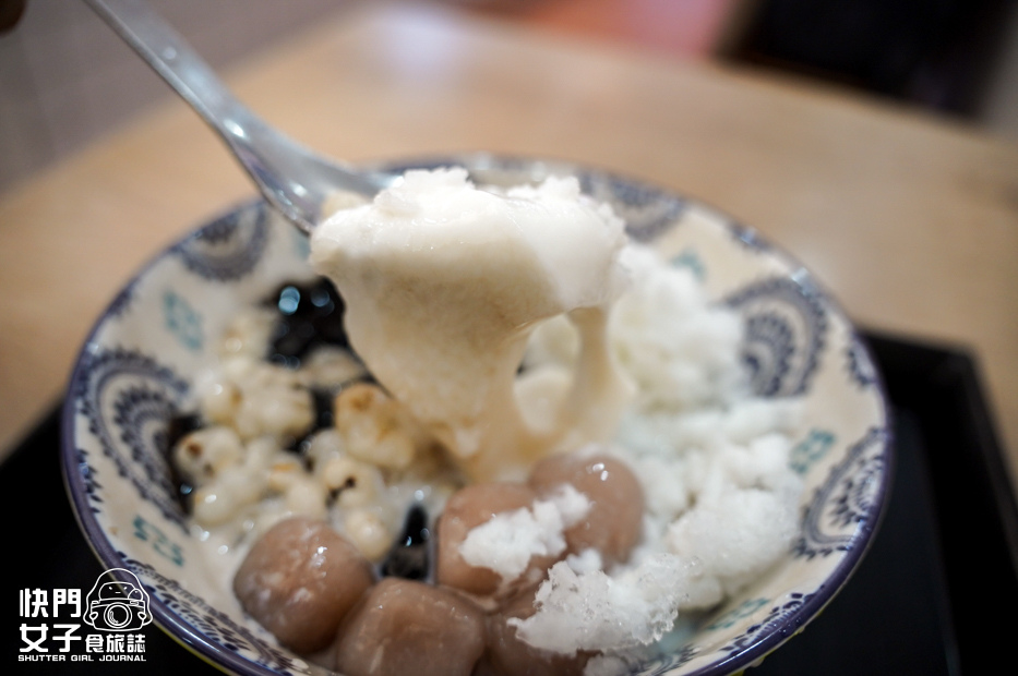 13晴光市場雙城街美食杏福冰館杏仁豆腐冰芋頭仙草豆花.jpg 13晴光市場雙城街美食杏福冰館杏仁豆腐冰芋頭仙草豆花.jpg