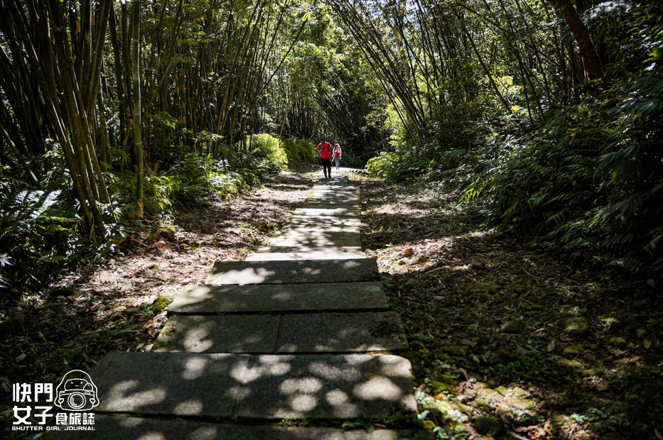 12平溪十分小百岳淡蘭古道五分山步道氣象台芒草季老街美食.jpg 12平溪十分小百岳淡蘭古道五分山步道氣象台芒草季老街美食.jpg