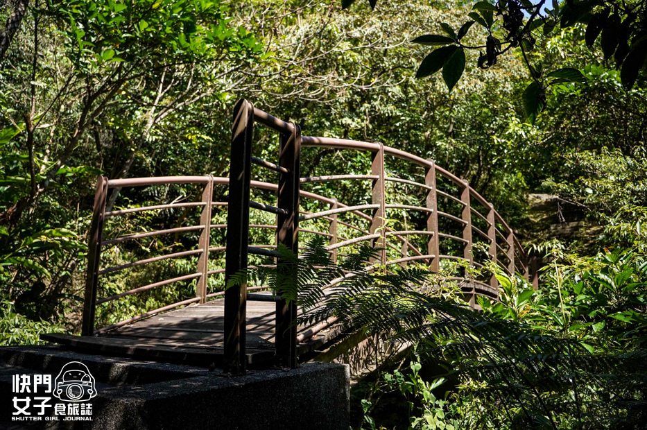 15平溪十分小百岳淡蘭古道五分山步道氣象台芒草季老街美食.jpg 15平溪十分小百岳淡蘭古道五分山步道氣象台芒草季老街美食.jpg