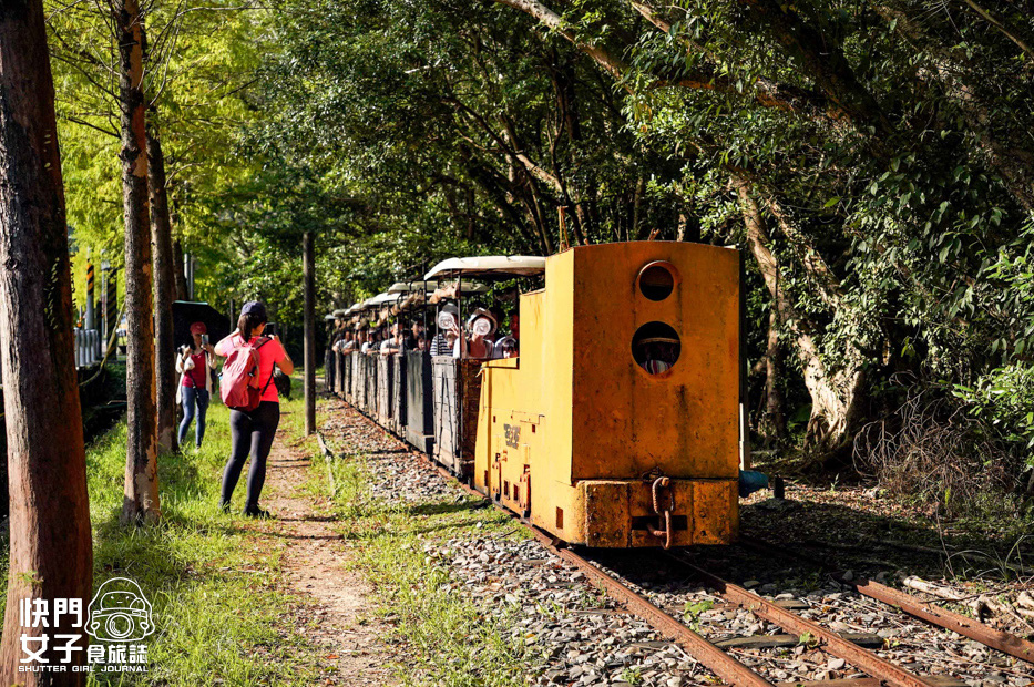 70平溪十分小百岳淡蘭古道五分山步道氣象台芒草季老街美食.jpg 70平溪十分小百岳淡蘭古道五分山步道氣象台芒草季老街美食.jpg