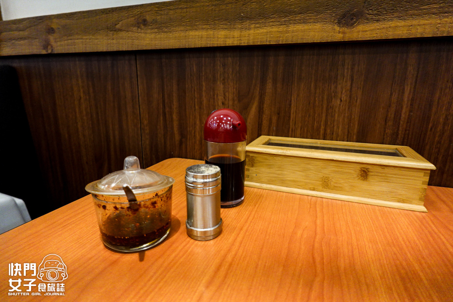 5新北三重金島甜不辣中島甜不辣乾麵魚酥魷魚焿紅糟燒肉.jpg 5新北三重金島甜不辣中島甜不辣乾麵魚酥魷魚焿紅糟燒肉.jpg