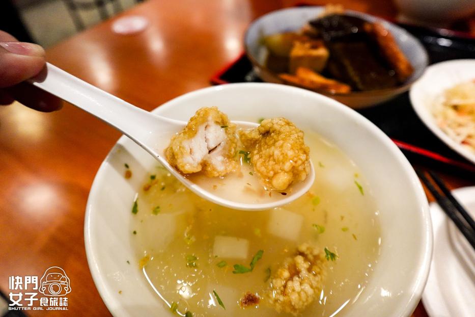 22新北三重金島甜不辣中島甜不辣乾麵魚酥魷魚焿紅糟燒肉.jpg 22新北三重金島甜不辣中島甜不辣乾麵魚酥魷魚焿紅糟燒肉.jpg