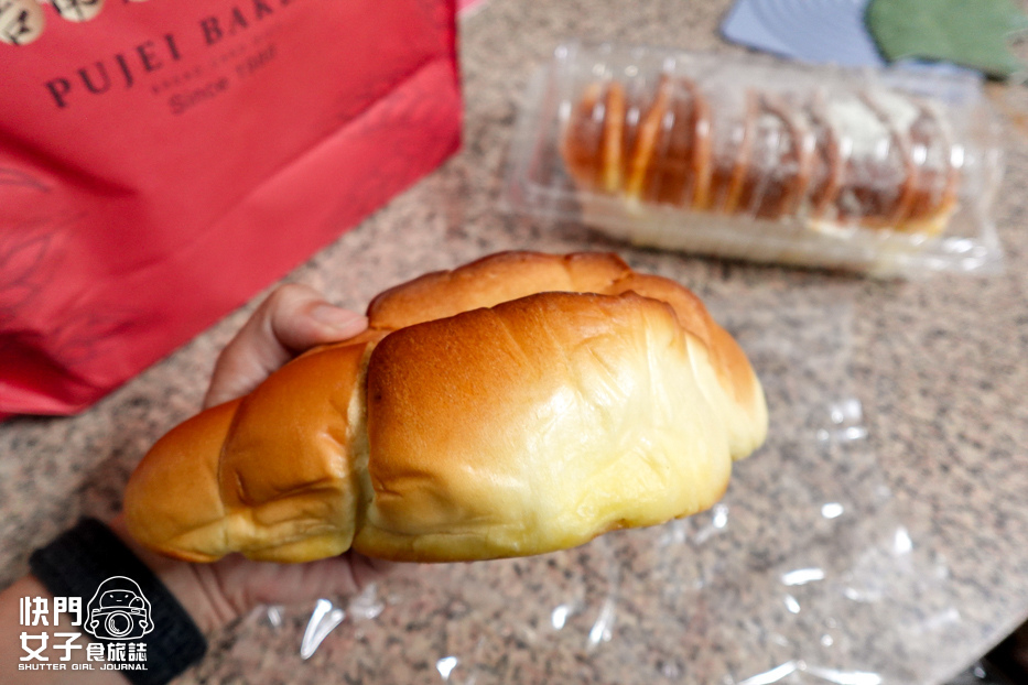 9台南葡吉麵包店訂購預定出爐秒殺羅宋麵包奶露毛毛蟲麵包.jpg 9台南葡吉麵包店訂購預定出爐秒殺羅宋麵包奶露毛毛蟲麵包.jpg