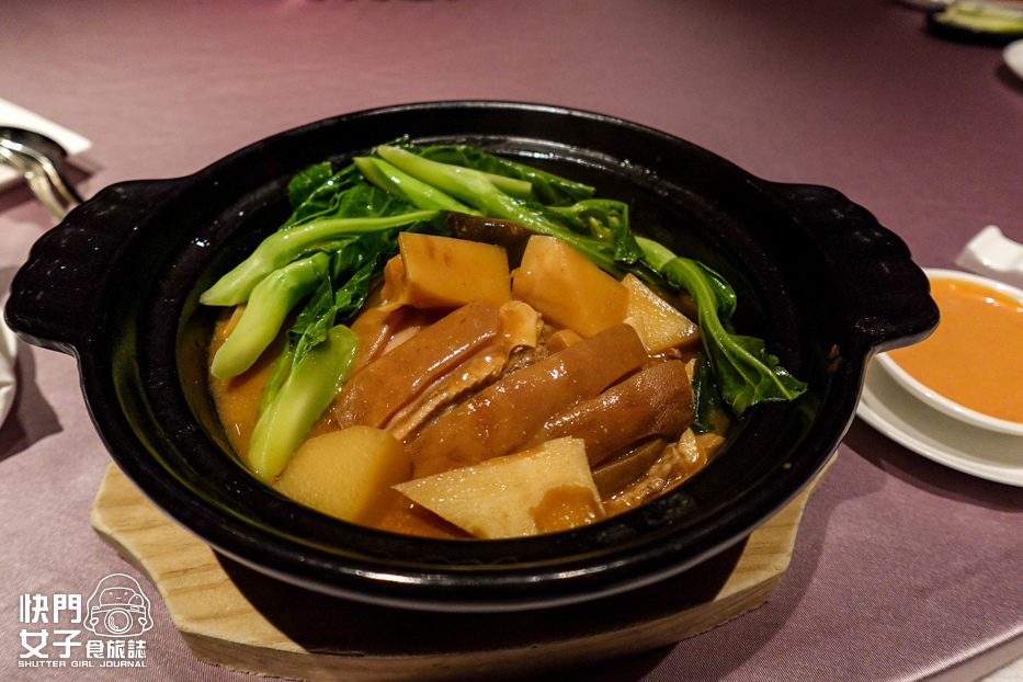 43香宮招牌海鮮炒飯筍燜羊腩煲.jpg 43香宮招牌海鮮炒飯筍燜羊腩煲.jpg