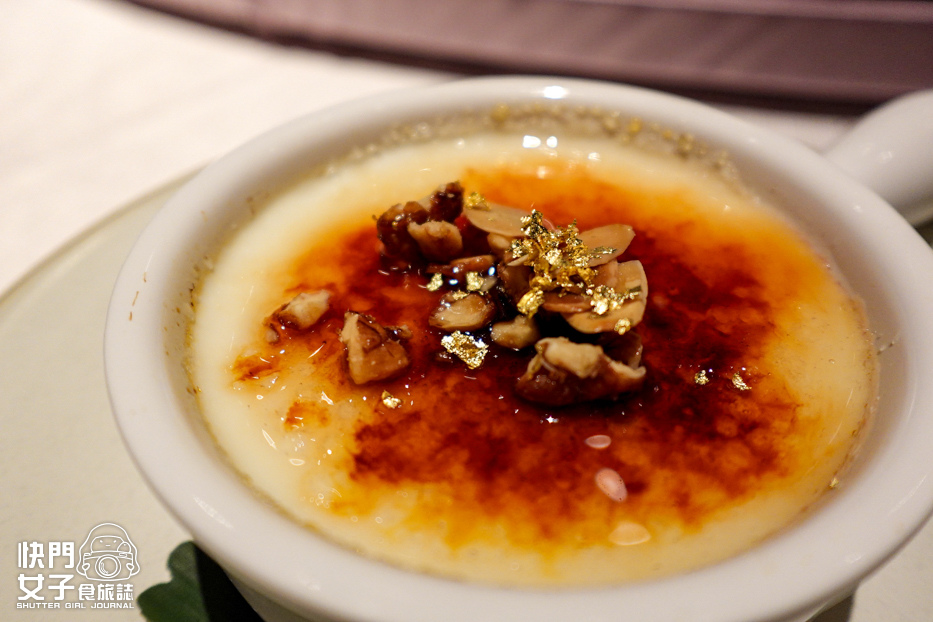 50遠東香格里拉香宮米其林烤鴨餐廳一鴨三吃片鴨粥叉燒雙皮奶.jpg 50遠東香格里拉香宮米其林烤鴨餐廳一鴨三吃片鴨粥叉燒雙皮奶.jpg