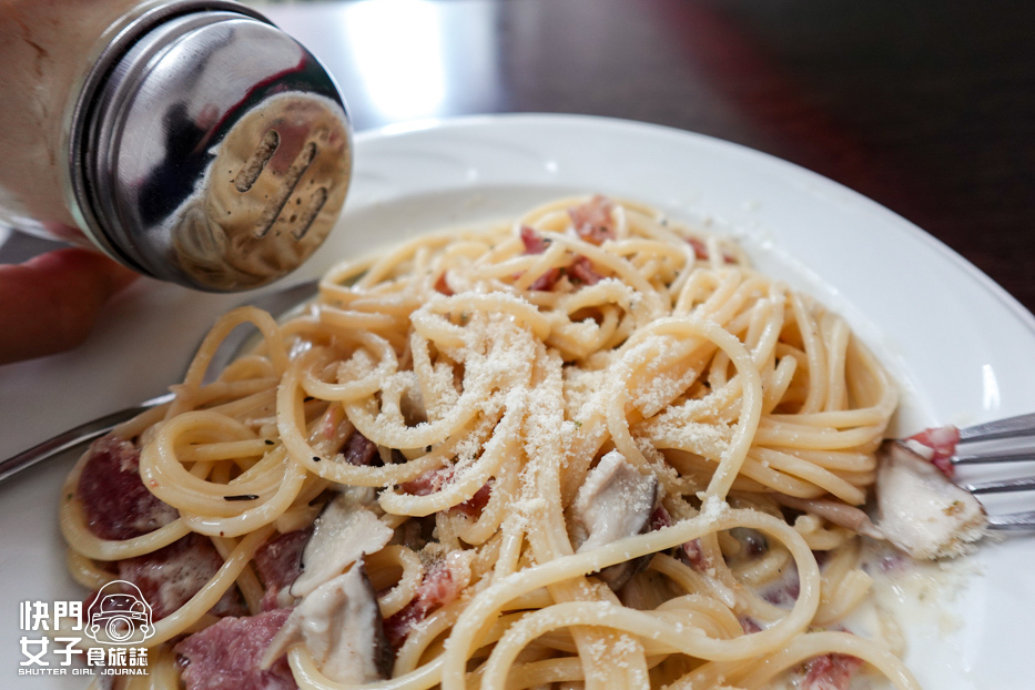 8內湖東湖四姐的義大利麵四姊的意大利麵白酒清炒蛤蜊奶醬培根.jpg 8內湖東湖四姐的義大利麵四姊的意大利麵白酒清炒蛤蜊奶醬培根.jpg