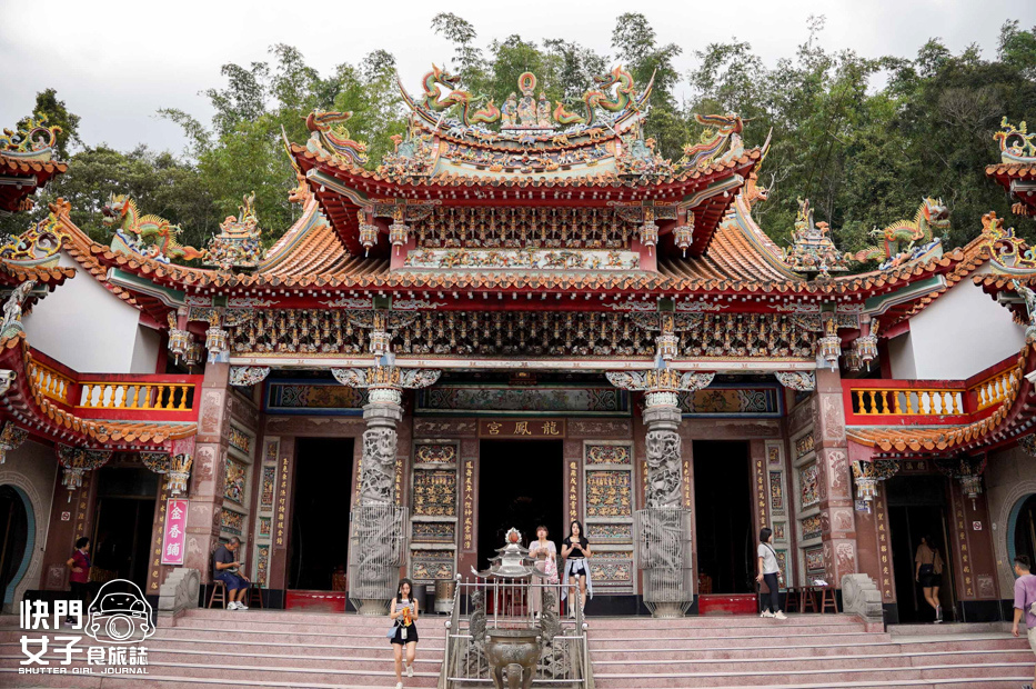 1南投魚池日月潭龍鳳宮月老廟紅線求籤解籤流程.jpg 1南投魚池日月潭龍鳳宮月老廟紅線求籤解籤流程.jpg